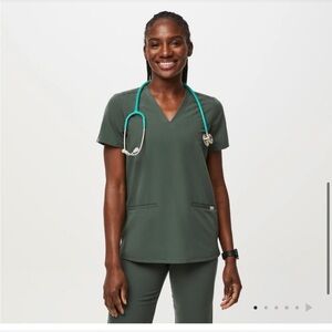 Women's Green Scrub set straight leg